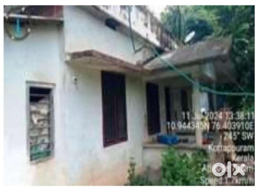 3.76 cents land with 504 sq ft building