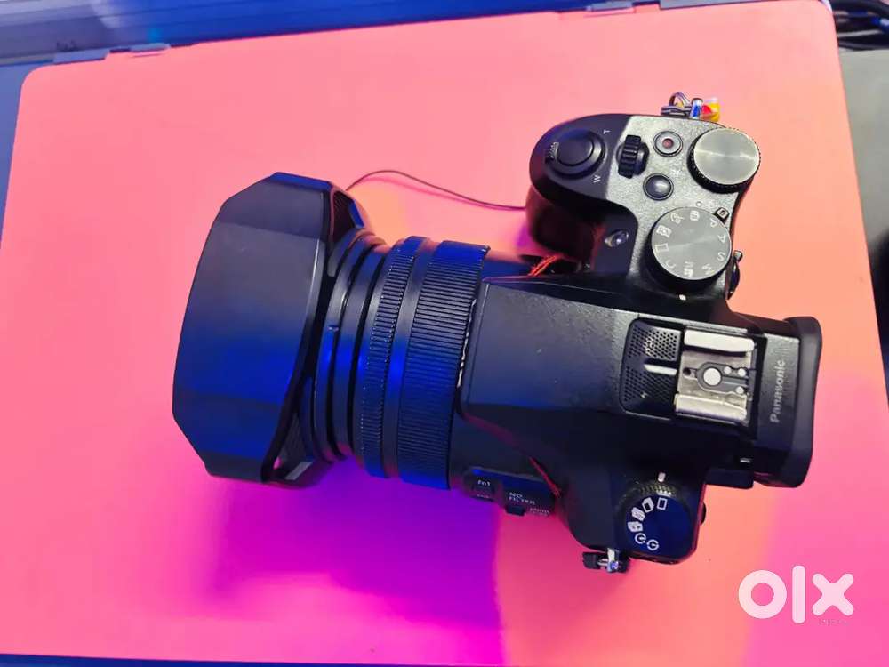 Panasonic lumix fz2500 4k camera