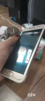 Samsung galaxy j2