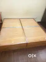 Double bed with storage without head