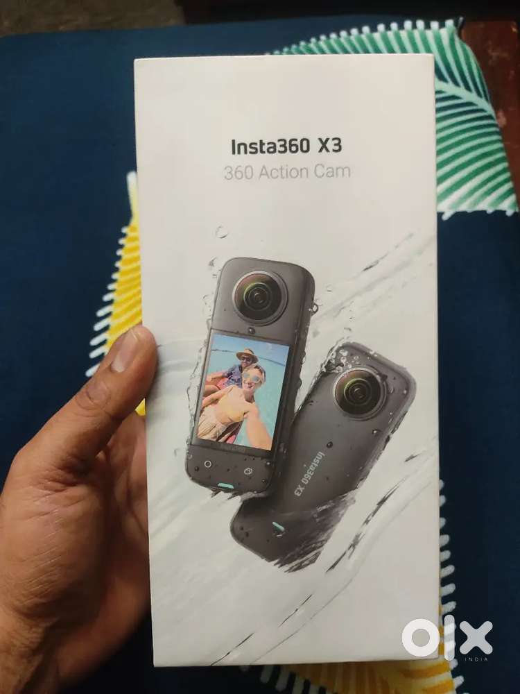 INSTA 360 X3 CAMERA SELL ALL ACCESSORIES AVAILABLE