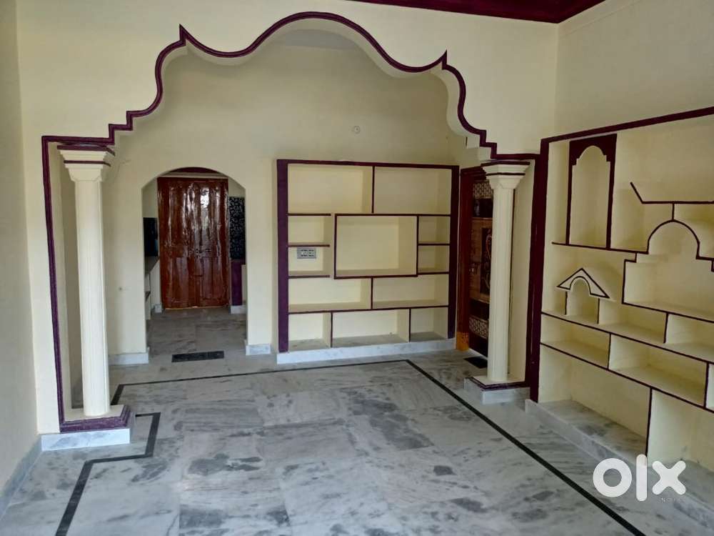 Independent house for sale in bhadrachalam prime locationtotal 3 floor