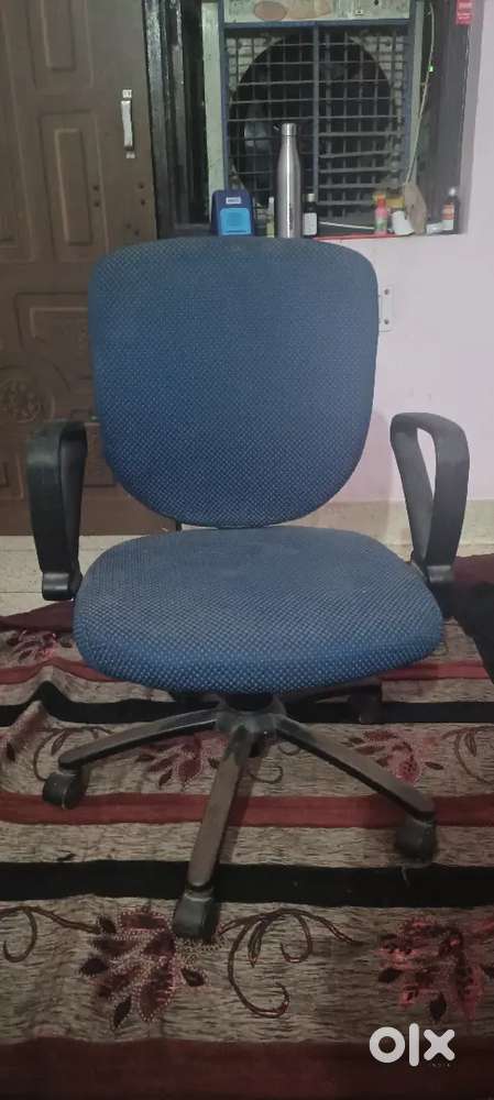 Godrej new condition chair