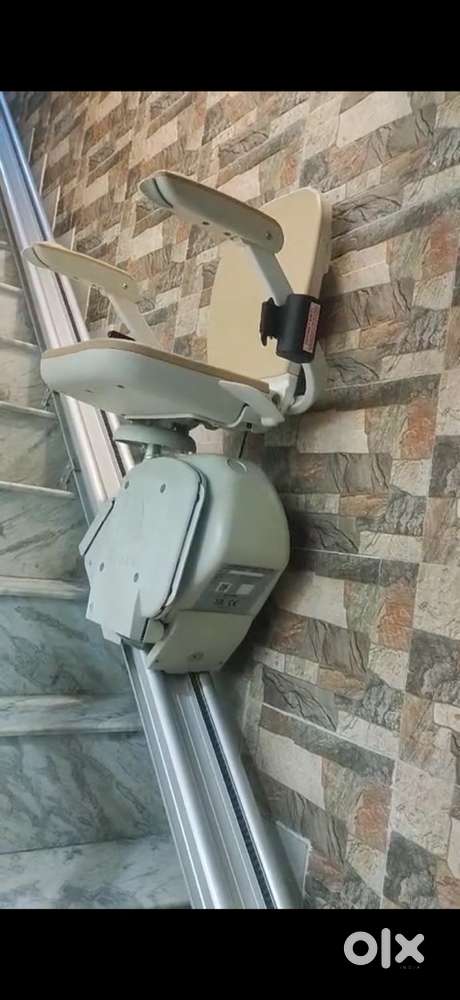 Stair Chair Lift - Rarely used