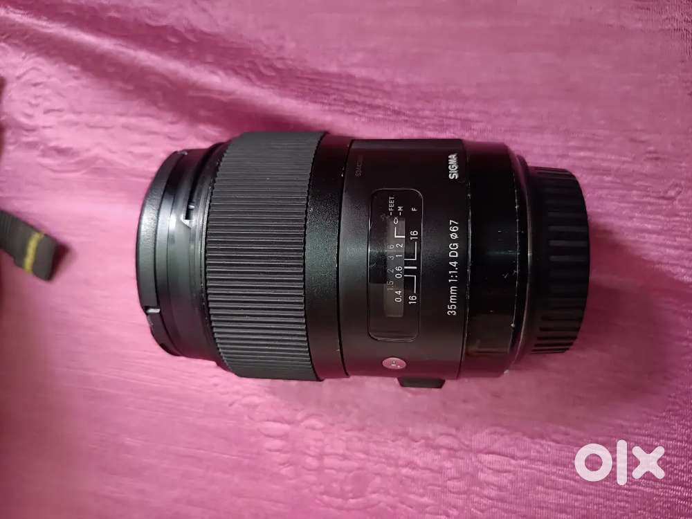Sigma lens 35mm 1.4  3 year use  and Good condition reason for update