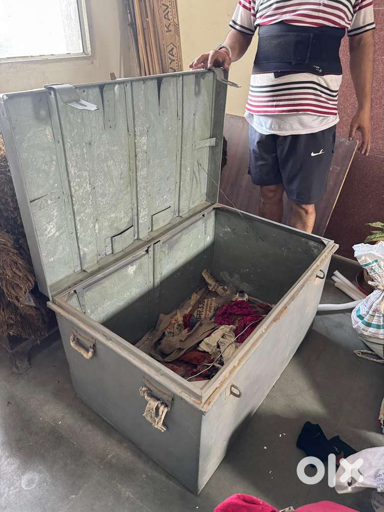 Steel Box (3*2*1.5) feet
