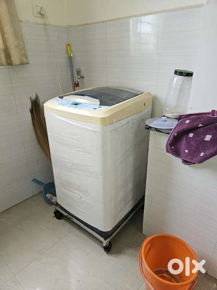 Croma Washing Machine and Refrigerator