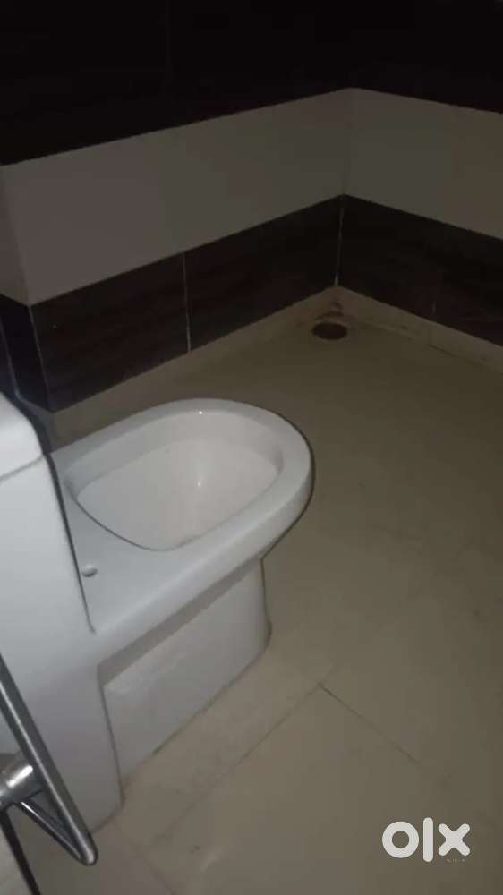 BRAND NEW TWO ROOM KITCHEN SEMI FURNISHED SET HOUSE ON SEC 7 PKL