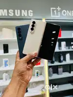 Samsung fold 4 brand new condition only seal open (full kit)