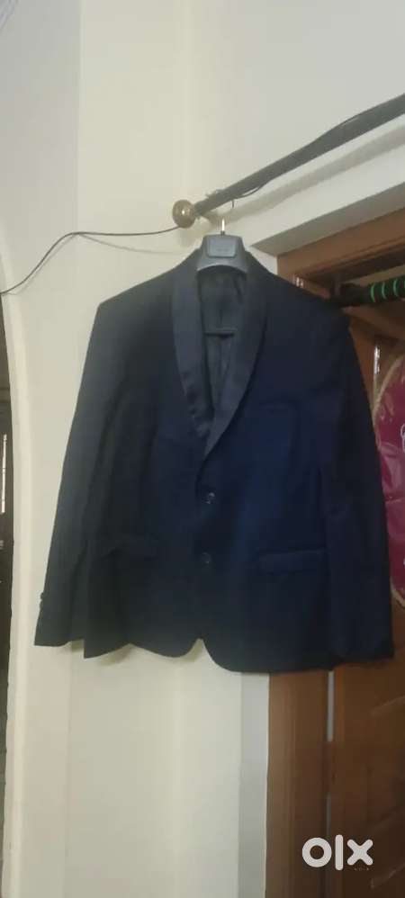 Arrow Formal Suit with Pant - Size 46