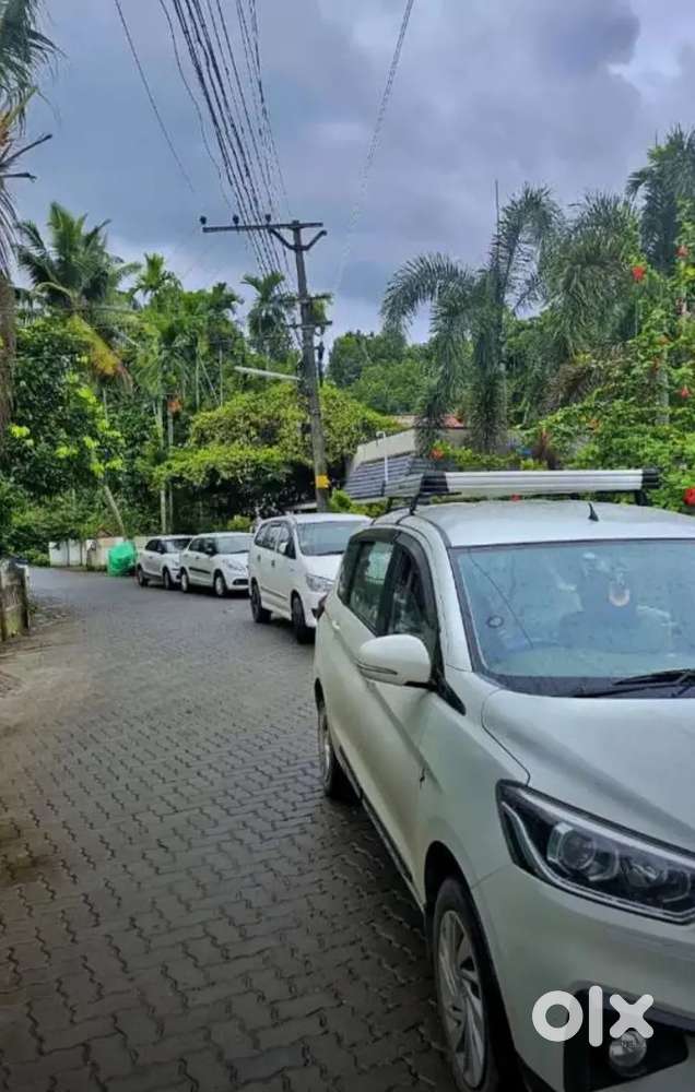 URGENTLY NEED A RELIABLE AND GOOD DRIVERS FOR ONLINE ATTACHED CABS