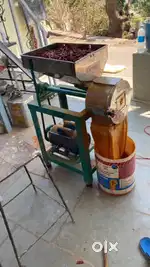 Mirchi granding machine and aata granding