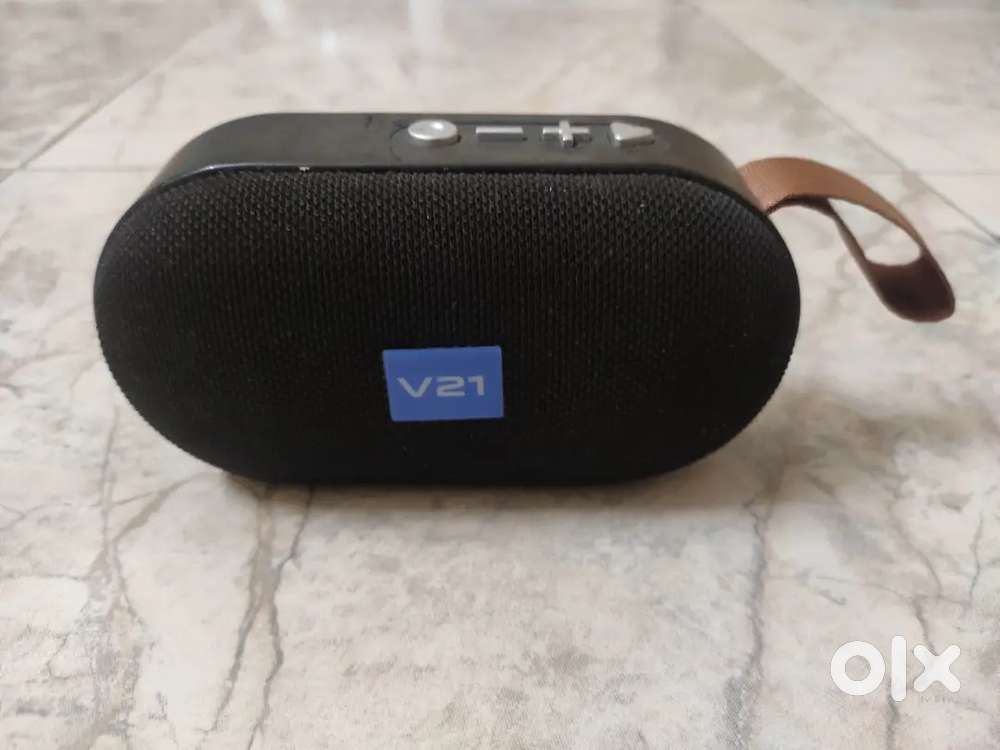 V21 Speaker Bluetooth,sd card,USB PORT ALL SUPPORT Scrap Condition