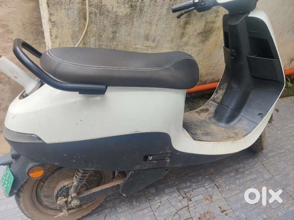 OLA S1 AIR ELECTRIC SCOOTER GEN 2