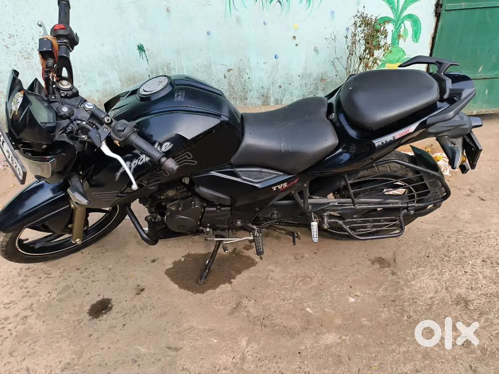 Tvs Apache 200 v4