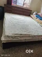 King size bed