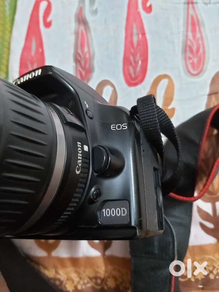 Canon 1000D DSLR