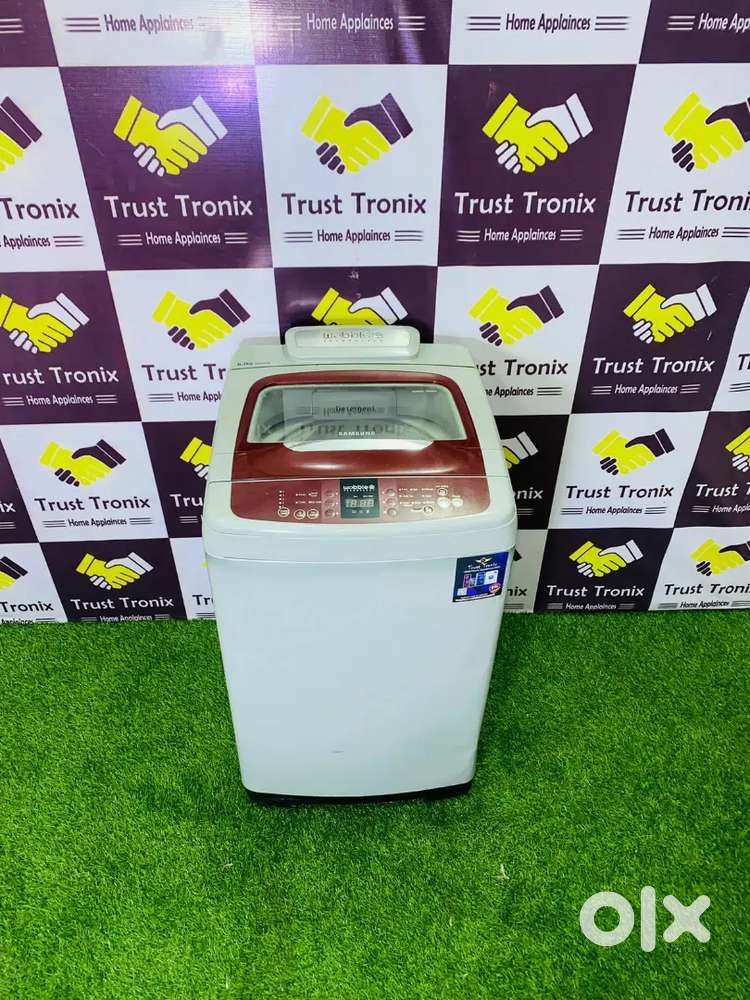 &': Beautiful Wobble Technology washing machine 6.2 kg red and sliver