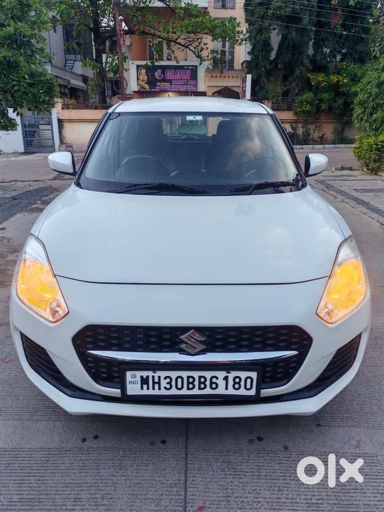 Maruti Suzuki Swift VVT VXI, 2021, Petrol