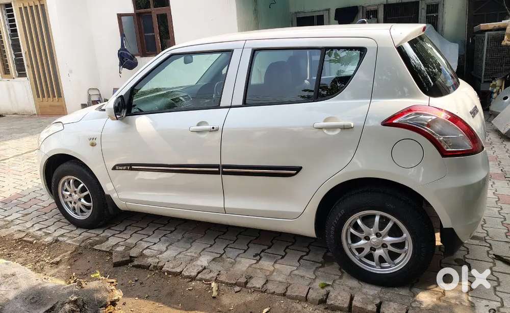 Swift petrol original paint new condition child ac music system