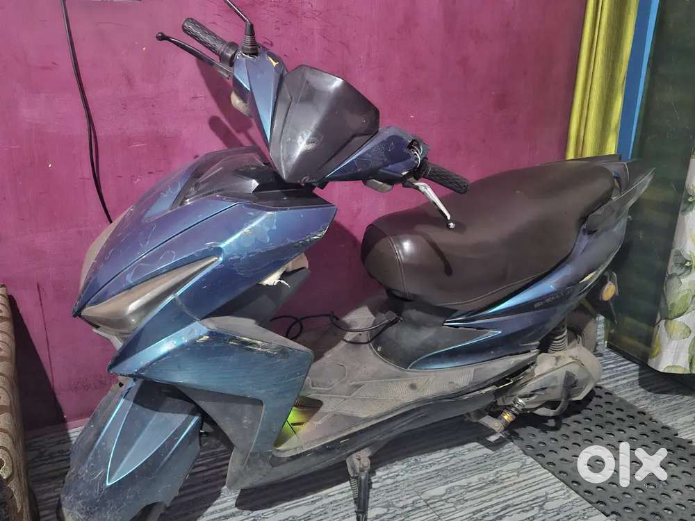 Mint condition,  electric scooter all parts are okay,