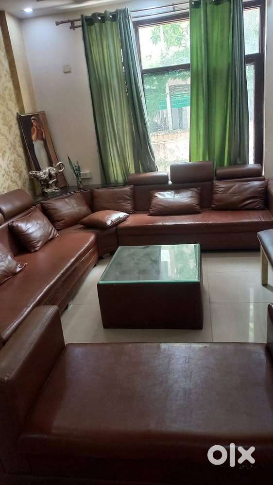 4bhk flat for rent