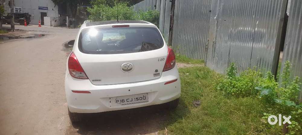 Hyundai i20 Sportz 1.2 BS-IV, 2013, Diesel
