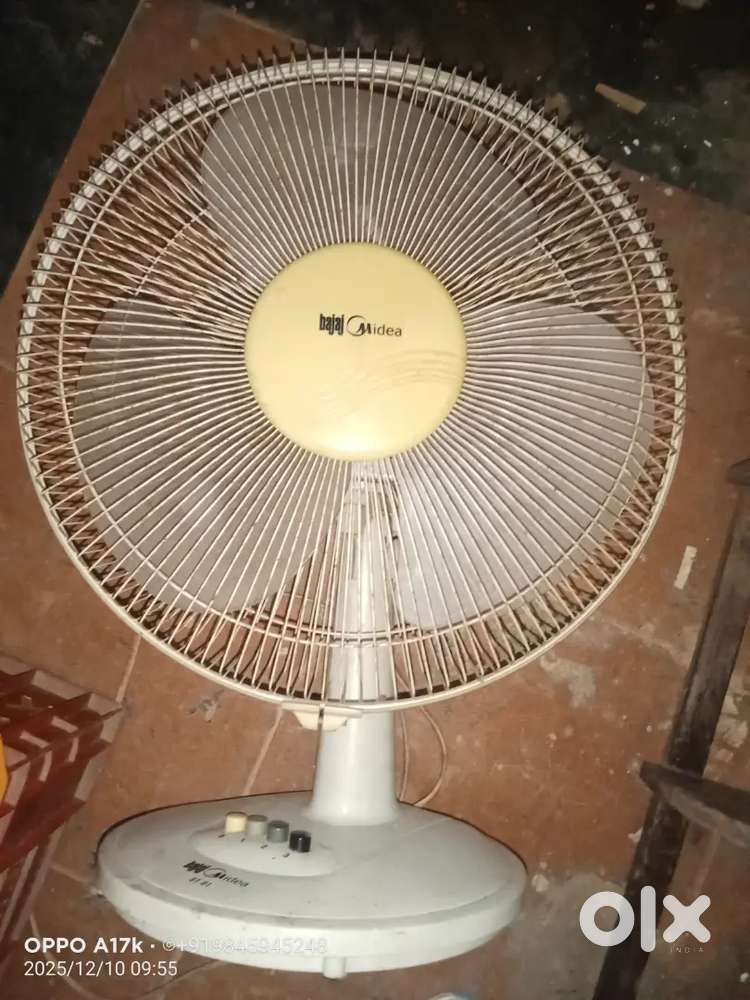Table fan 2 years old