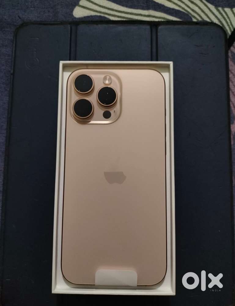 I phone 16 pro max Sealed pack