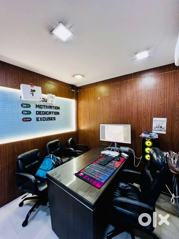 OFFICE FOR SALE NEAR MAROL METRO STATION AND AIRPORT