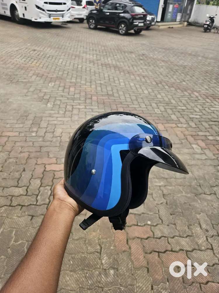 Vega helmet