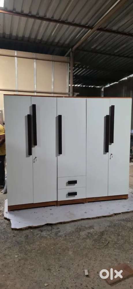 Wardrobe, 5door wardrobe