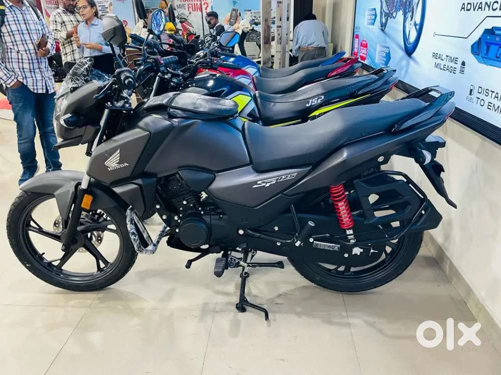 SP 125 RS 11,000/- SPOT DELIVERY