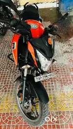 Pulsar NS125