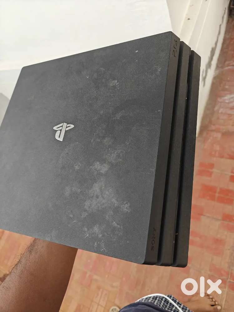 Ps4 pro 1TB