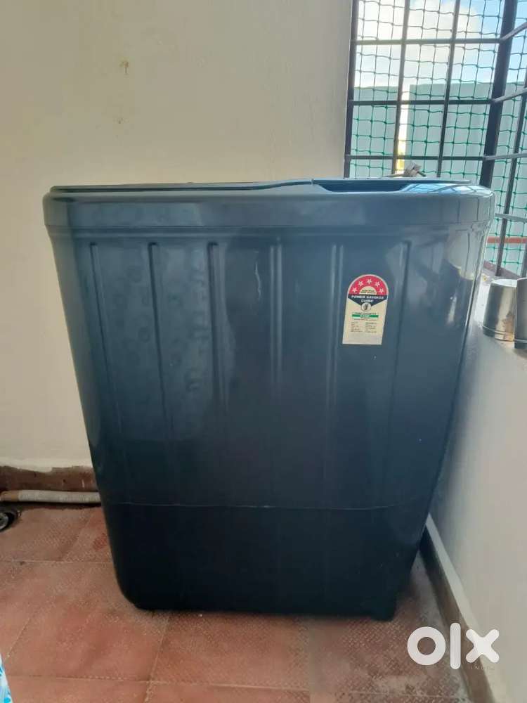 Whirlpool Semi Automatic 7 kg
