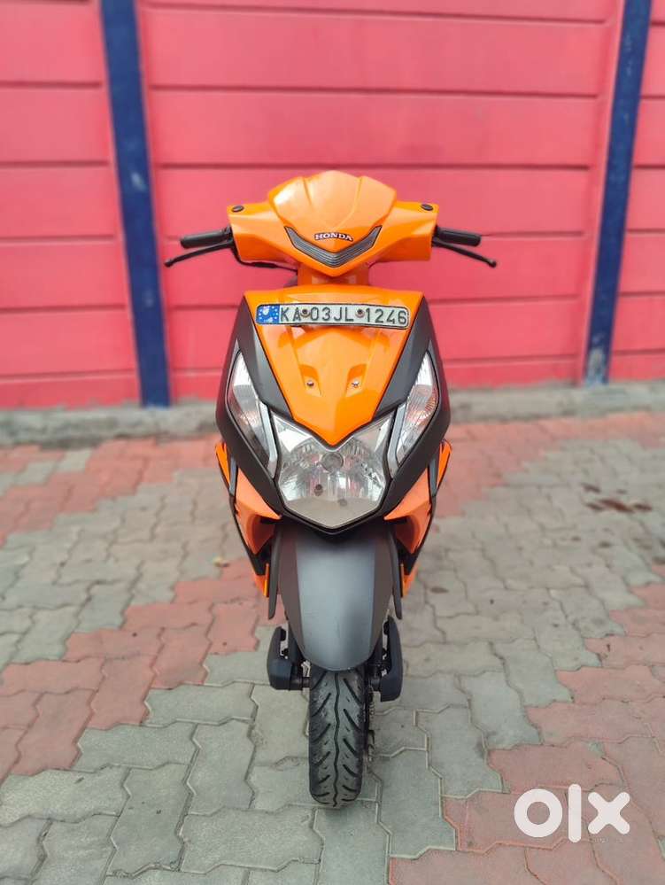 Honda dio bs4 2017 model