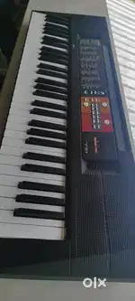 Yamaha psr F51