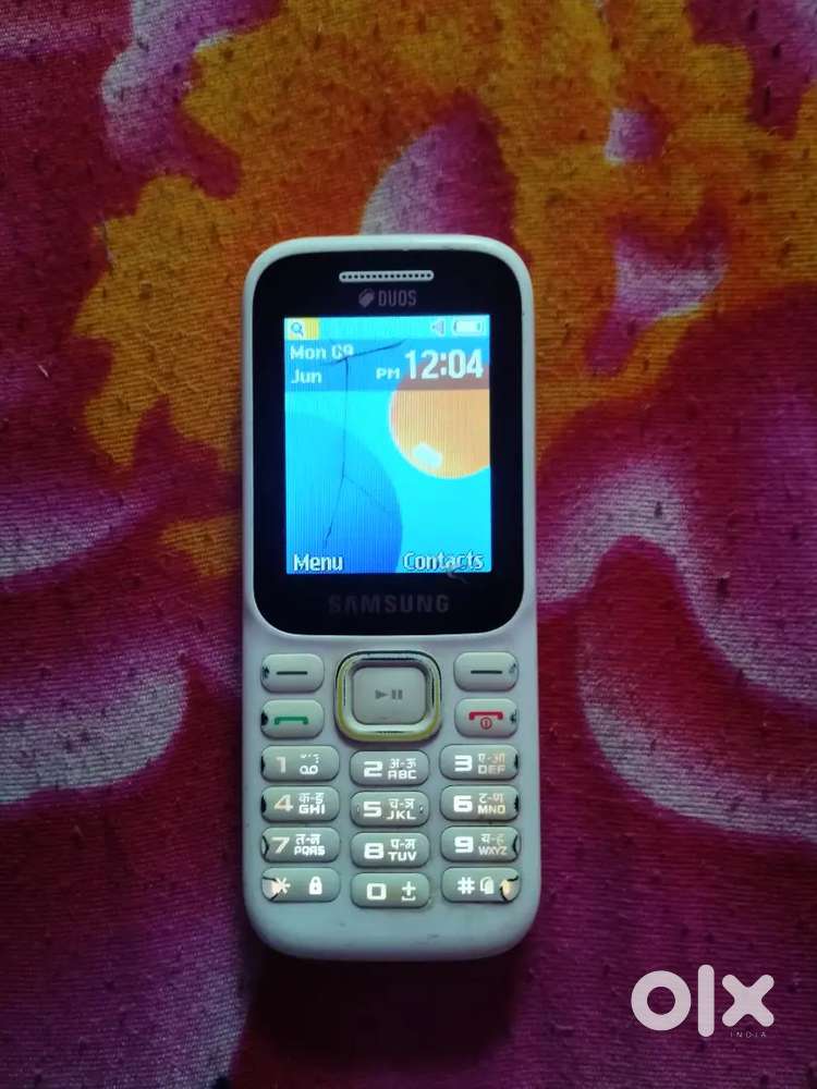 Samsung keypad phone