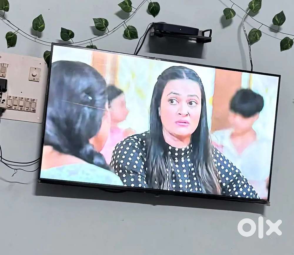 LED TV 43 inches