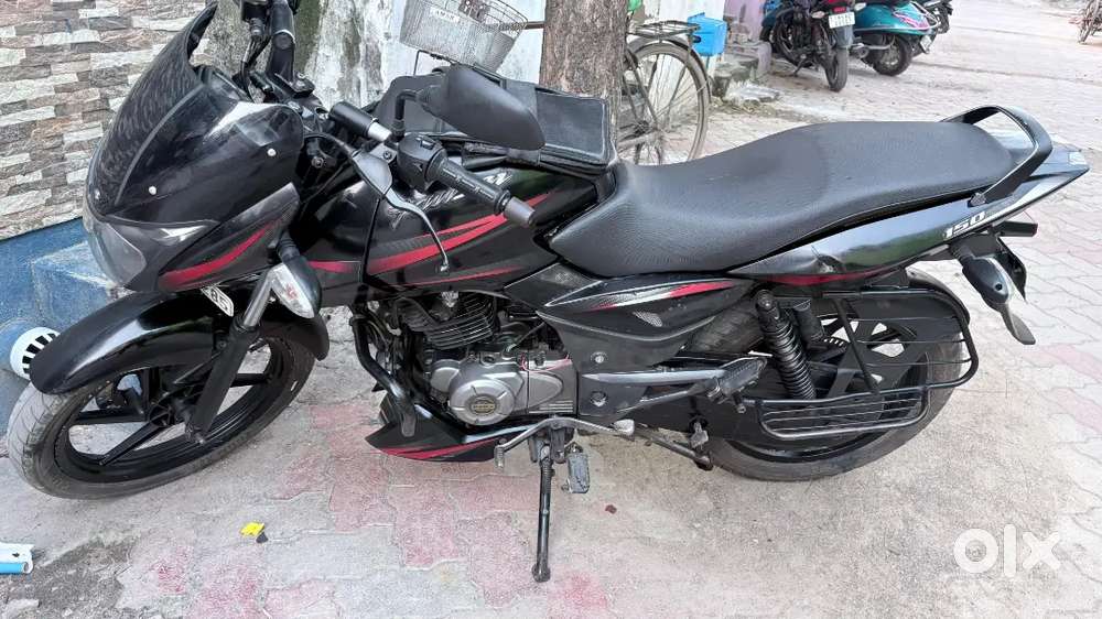 Pulsar 150