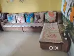 Good condition 7 seater +dinning table
