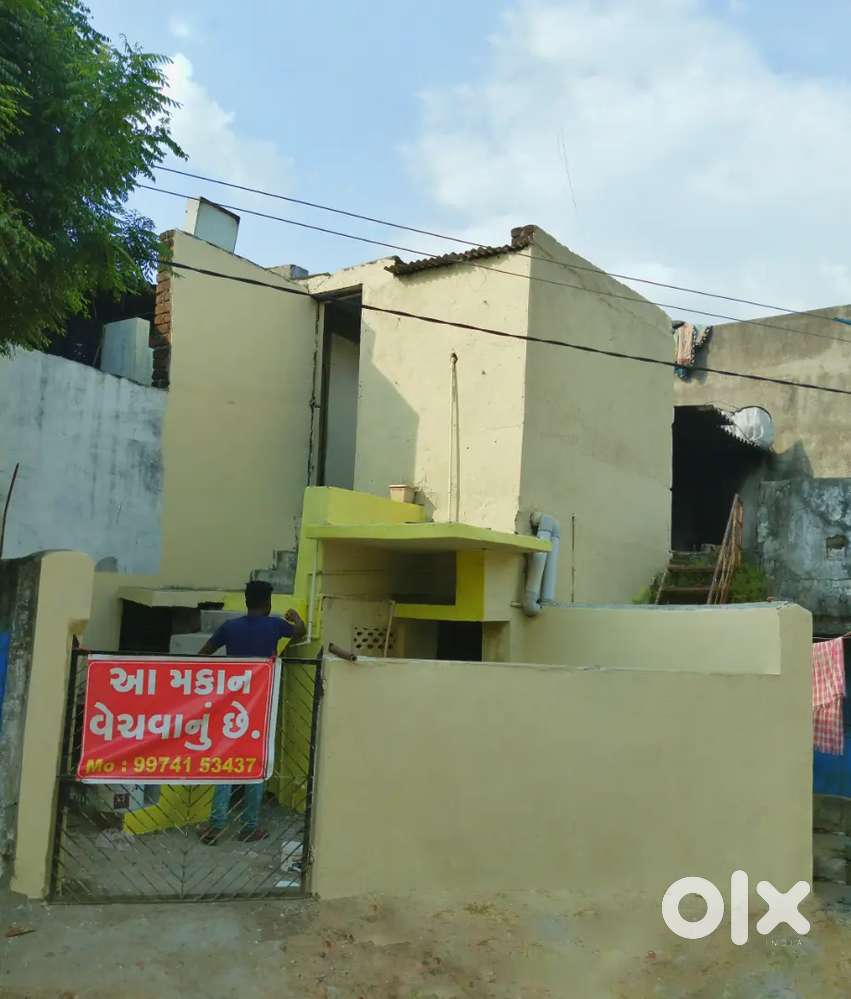 HOUSE FOR URGENT SALE AT JUST 14,51,000/-
