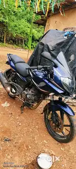 Bike pulsar 220F