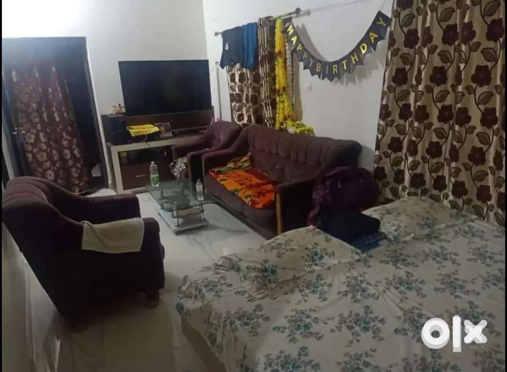 Fully furnished 1 BHK flat at Malahi pakri metro station