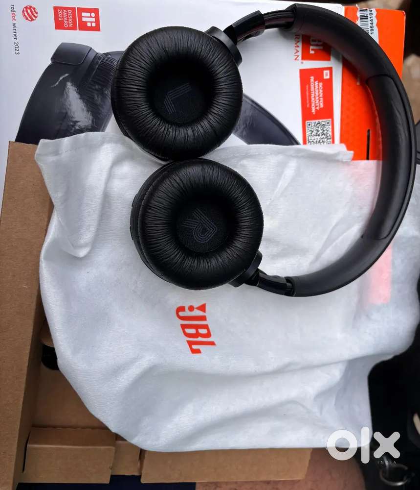 JBL Wireless headphone 520T
