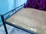 Bed in new condition 4*6