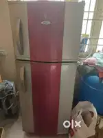 Double door whirl pool fridge.