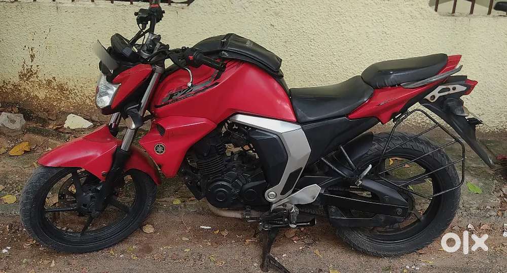 Yamaha FZ V2