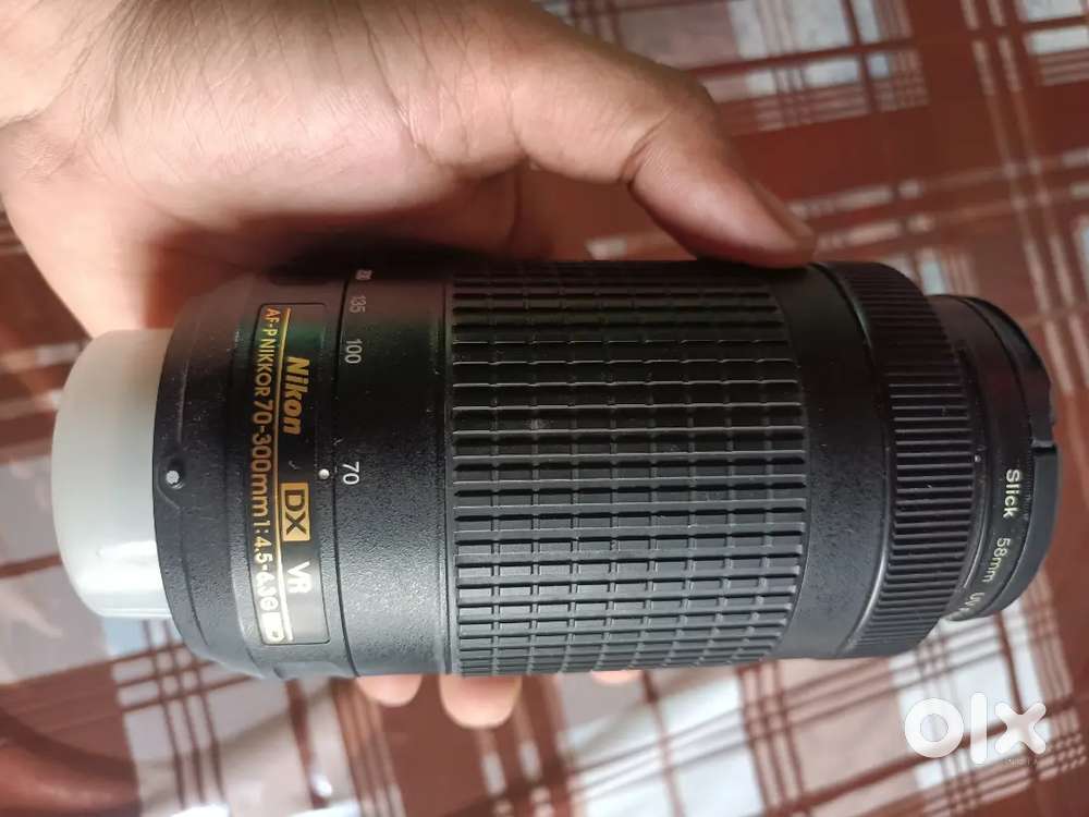 Anyone want 300mm lens nikon new condition